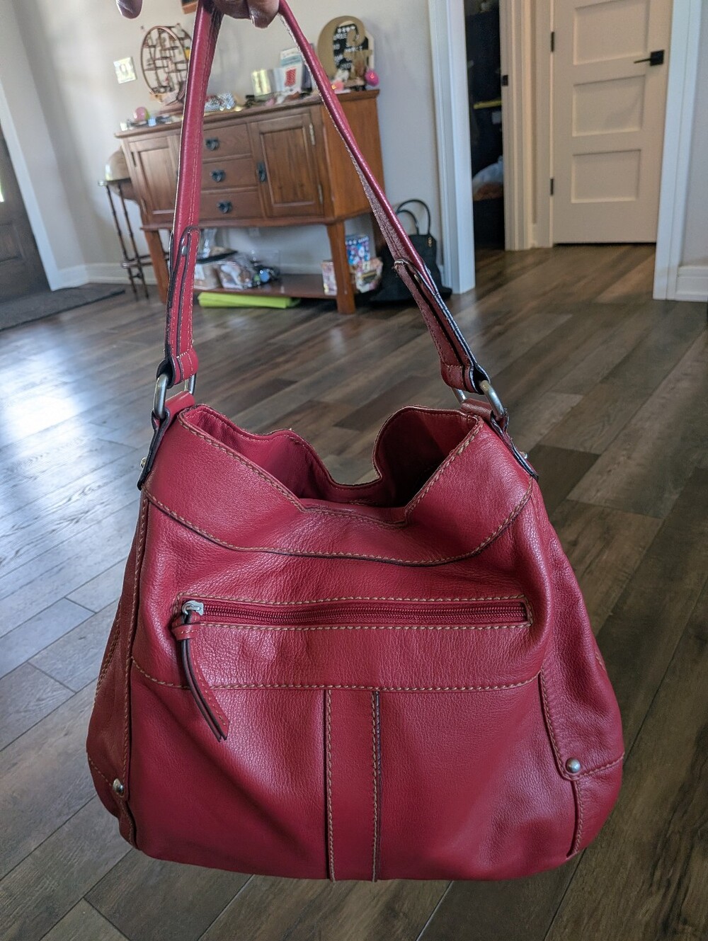 Tignanello Red Leather Shoulder Bag Hobo Braided Detail - Picture 4 of 12